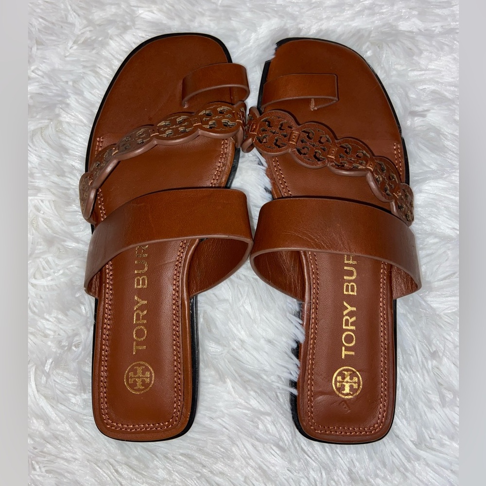 Tory Burch Tiny Miller 10mm Toe Ring Slide in Burnt Cuoio (Brown) Calf Leather